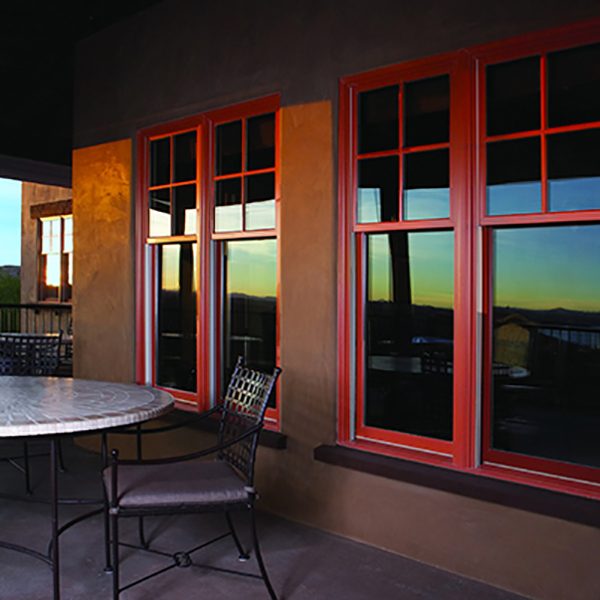 E-SERIES DOUBLE-HUNG INSERT WINDOWS