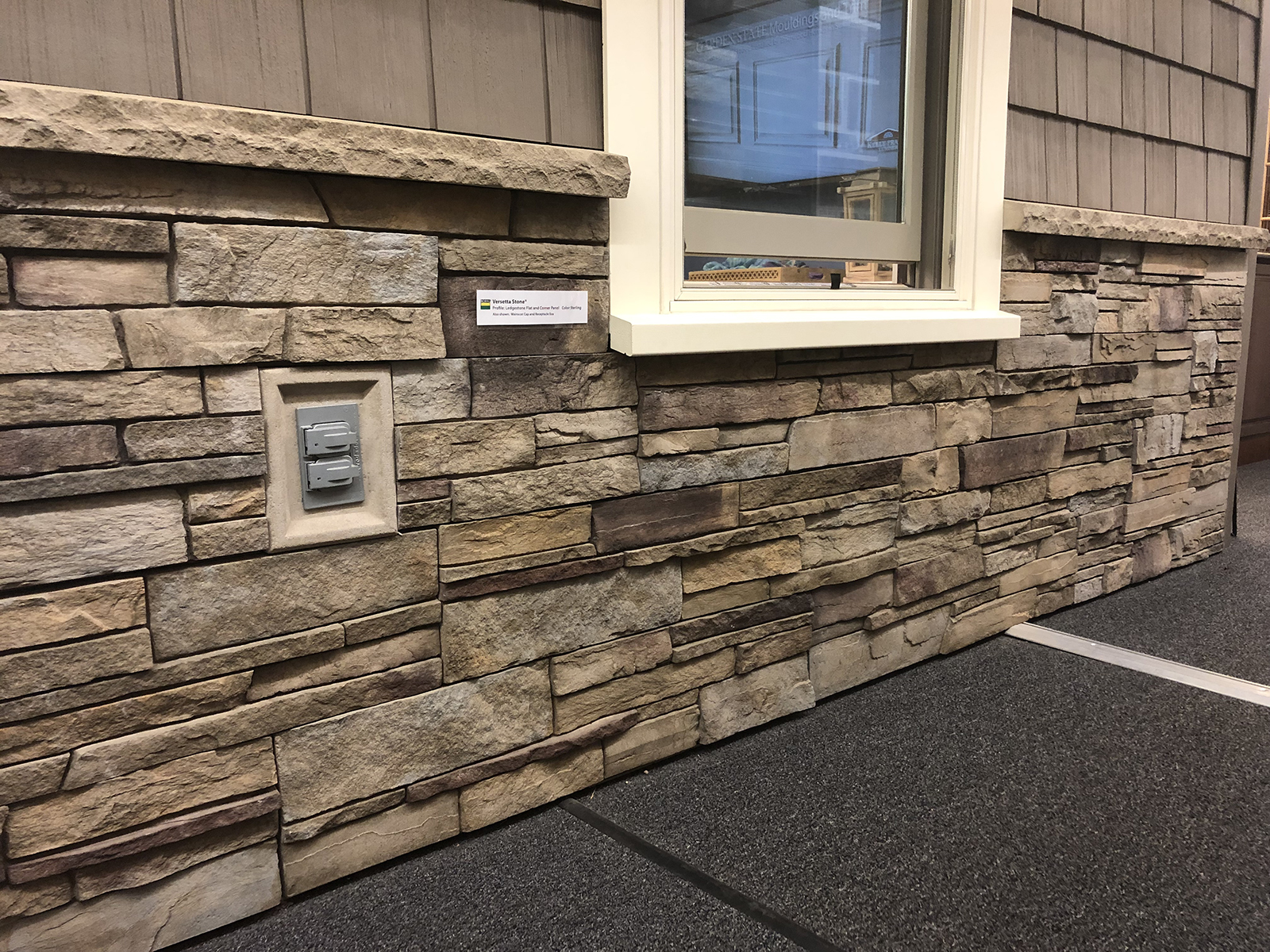 Versetta Cultured Stone Panel 02