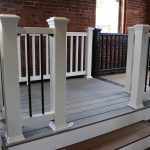 Trex Railing Select in White with Aluminum Round Black balusters