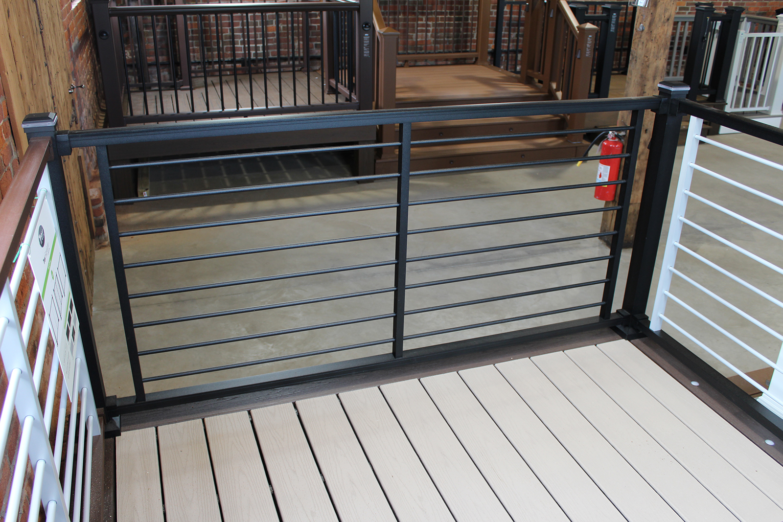 Trex Railing Signature Rod Rail in Black with Aluminum Horizontal Black rods