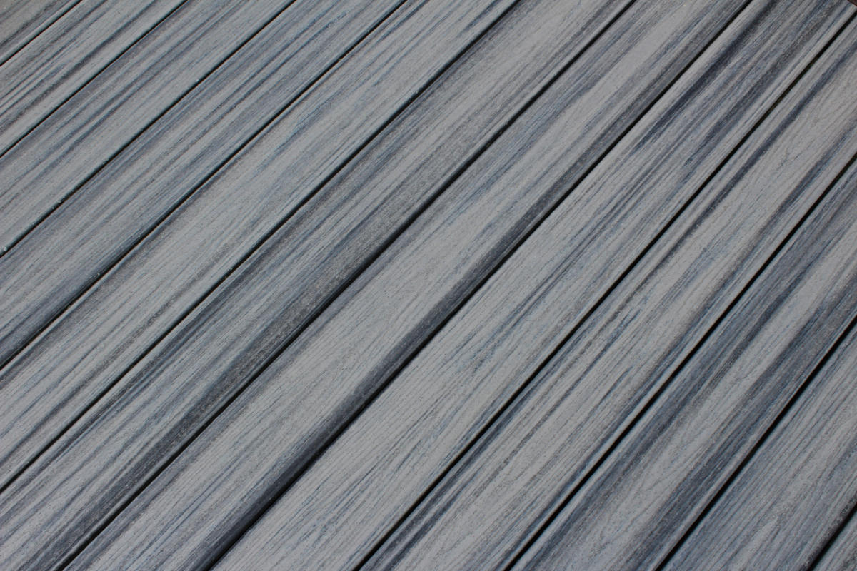 Trex Decking Transcend Island Mist