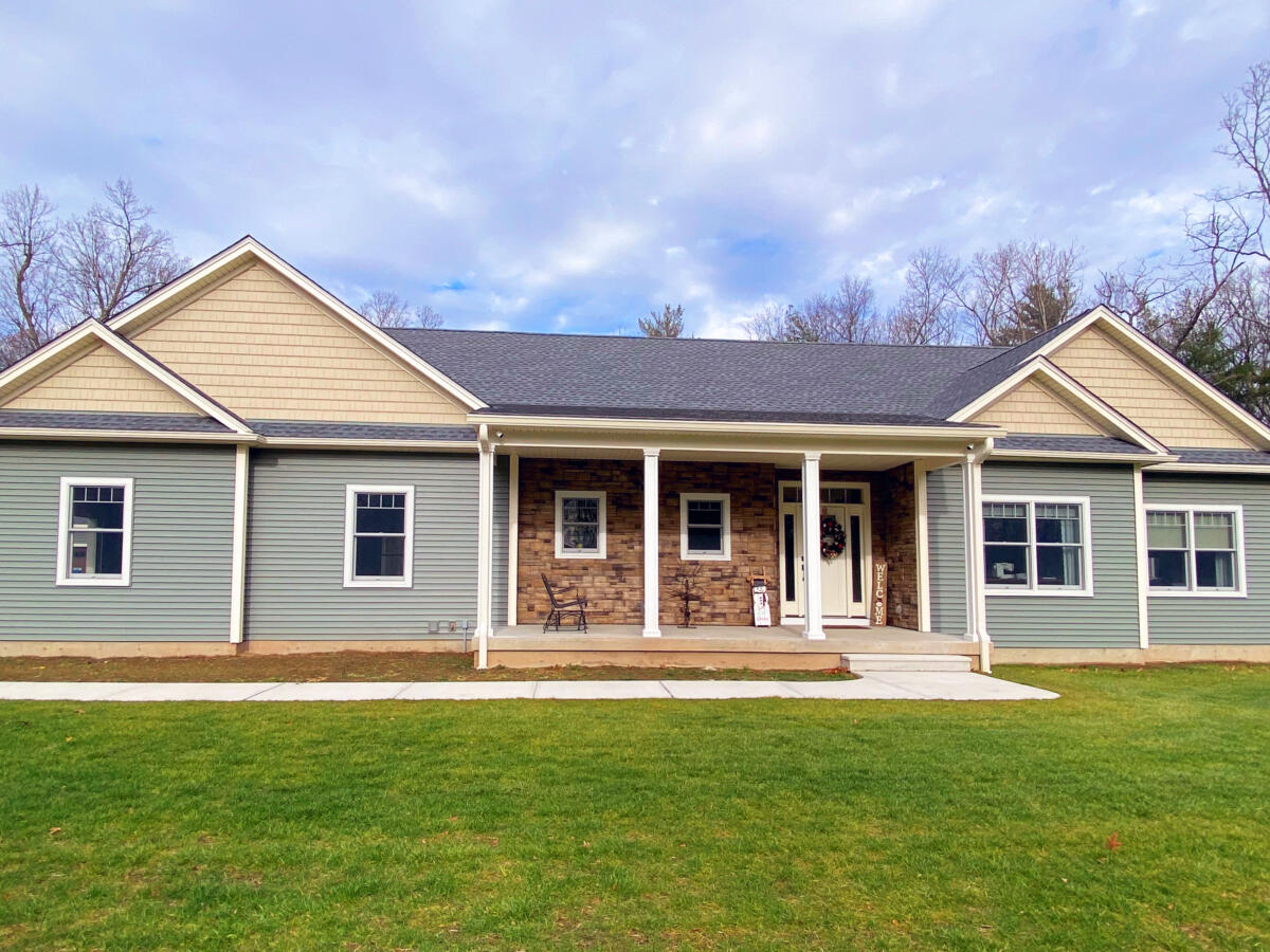 The homeowners, the Garritys, were the General Contractor for their new home construction in Ellington, CT